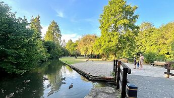 Modern 1 Bedroom Apt In Maidenhead Nr River Thames
