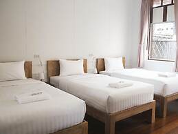 Ausamlor Guesthouse
