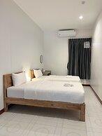 Ausamlor Guesthouse