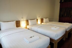 Ausamlor Guesthouse