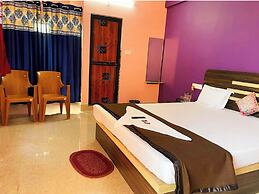 Hotel Aadhya Beach Resort Puri
