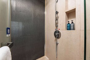Guangzhou Baogeli Service Apartment