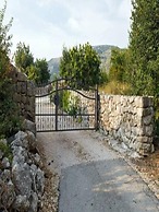 Holiday Home Lišnjak
