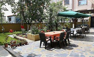 Adalı Pansiyon