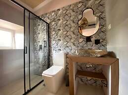 Portugals Infinity Eco Suite Resort