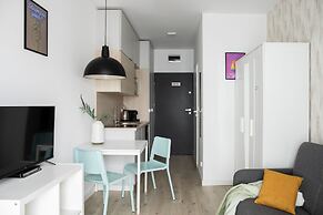 Adler Apartments