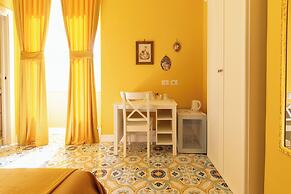 Guesthouse Adry in Naples