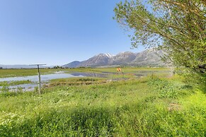 Sierra Nevada Mtn Views: Gardnerville Getaway