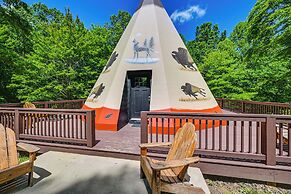 5 Mi to Mammoth Cave NP: Teepee Studio Escape