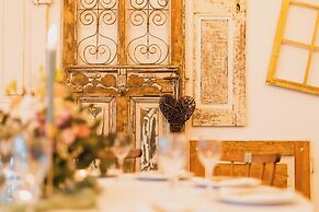 Garni Hotel Biebertal am Milseburgradweg