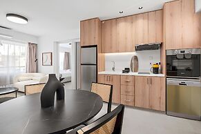 Finikoudes Marina View 102