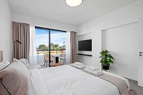 Finikoudes Marina View 202