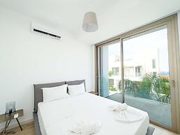 Azure Seaview - Amber Villa