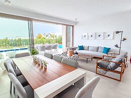 Azure Seaview - Jade Villa