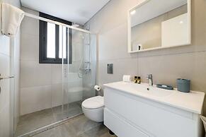 By The Beach - Sunstone Seaview Villa