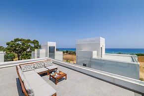By The Beach - Sunstone Seaview Villa