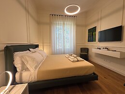 MARI Luxury Rooms and Suites