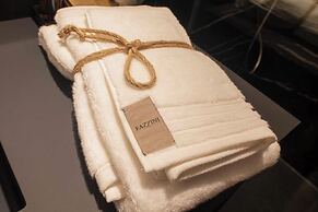 MARI Luxury Rooms and Suites