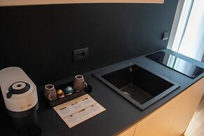 MARI Luxury Rooms and Suites