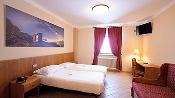 Albergo Ristoro Sitten - 2300 mt