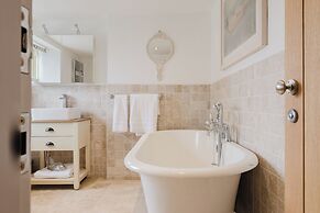 Inkerman House-Gorgeous House and Garden