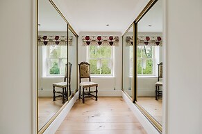 Inkerman House-Gorgeous House and Garden