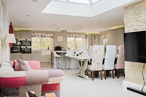 Inkerman House-Gorgeous House and Garden