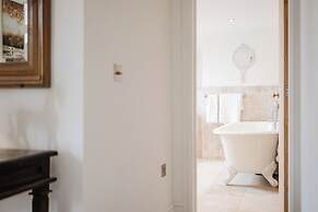 Inkerman House-Gorgeous House and Garden