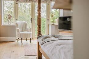 Inkerman House-Gorgeous House and Garden