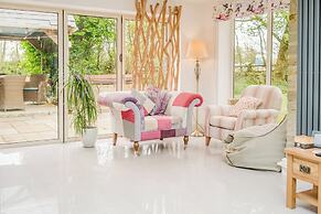Inkerman House-Gorgeous House and Garden