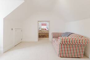 Inkerman House-Gorgeous House and Garden