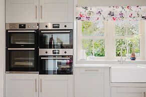 Inkerman House-Gorgeous House and Garden