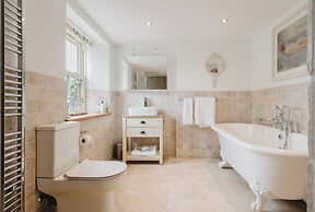 Inkerman House-Gorgeous House and Garden