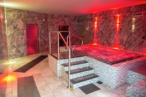 Dovedale Lodge