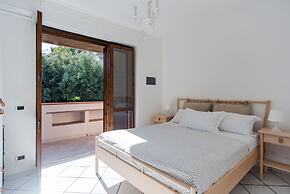 Margi Capomulini Home