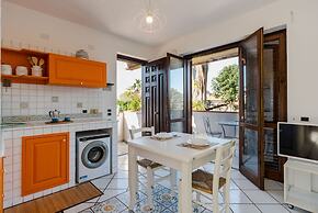 Margi Capomulini Home