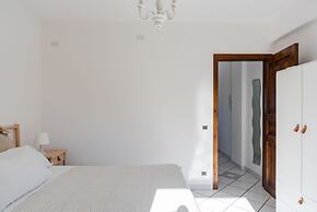 Margi Capomulini Home