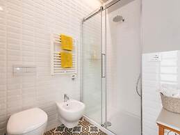 GUESTHOUSE 73