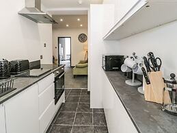 Flat 1, Mona House