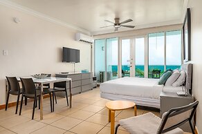 Bay View Iconic Old San Juan Private Balcony