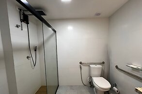 Legacy Suites