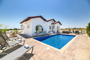 Kymma Villa 5 in Ayia Napa