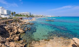 Green Bay Villa 13 in Protaras
