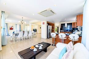 Royal Beachfront Villa