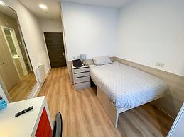 Student Only Riverside House