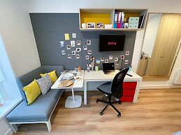 Student Only Riverside House