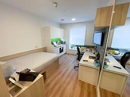 Student Only Riverside House