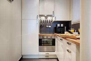 Paris Sevigne Elegant residence