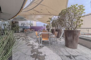 Apt with Reforma View - Pool and Jacuzzi