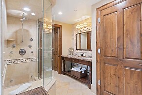 Luxury 3 Bedroom at The Aspen Mountain Residences in Downtown Aspen